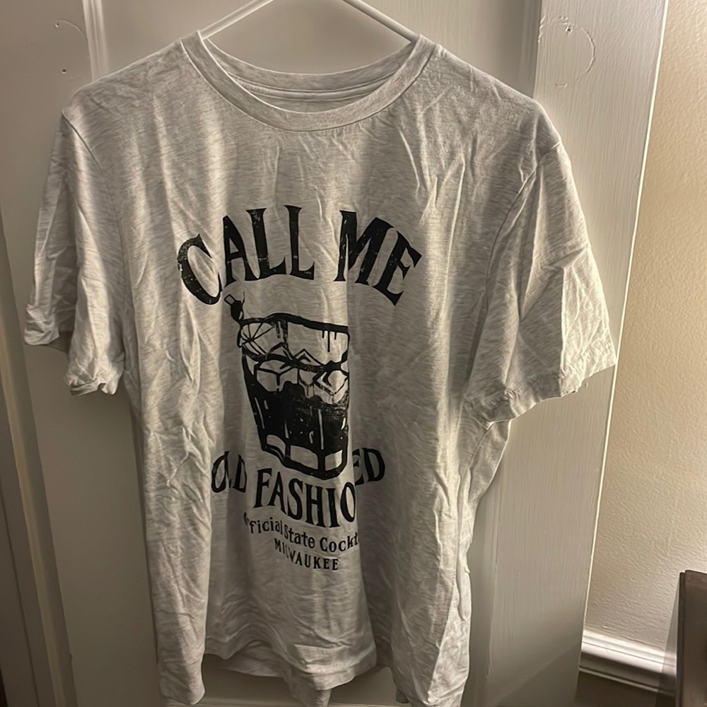 Brew City MKE T-Shirt! Size L!